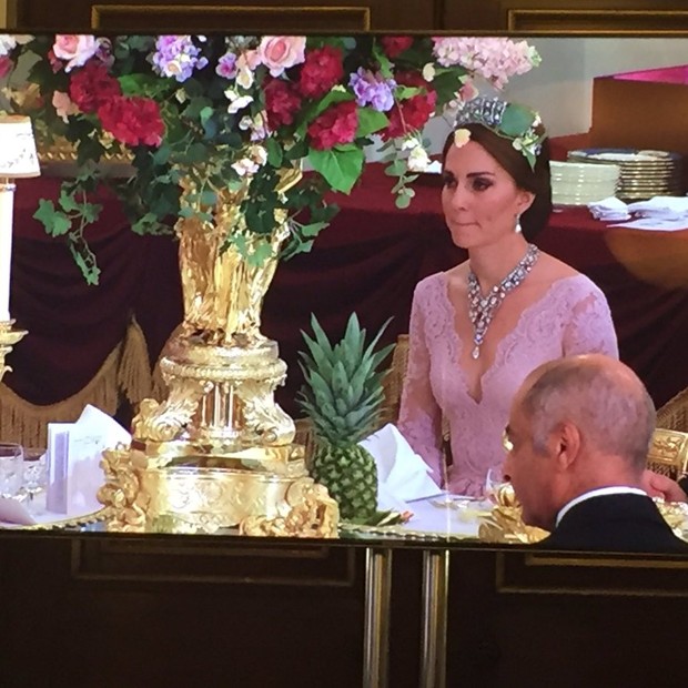 Kate Middleton no banquete real (Foto: Reprodução/Twitter PA Royal Reporters)