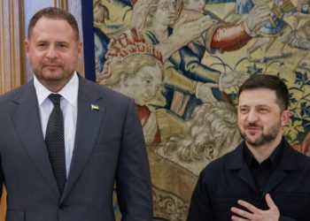 Escândalo de corrupção derruba braço-direito de Zelenski na Ucrânia